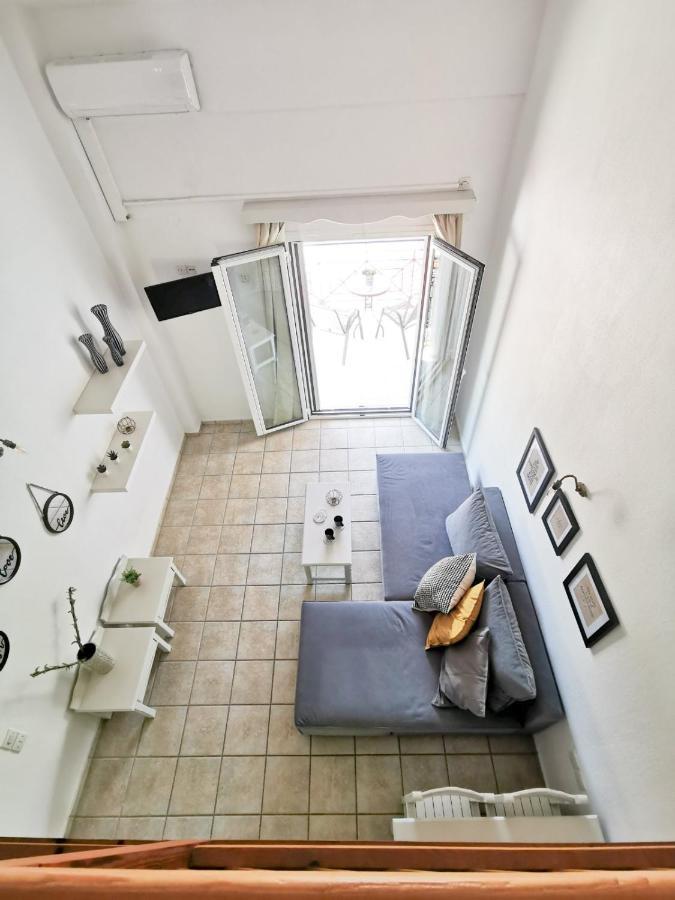 Haris Apartments Koukounaries Ngoại thất bức ảnh
