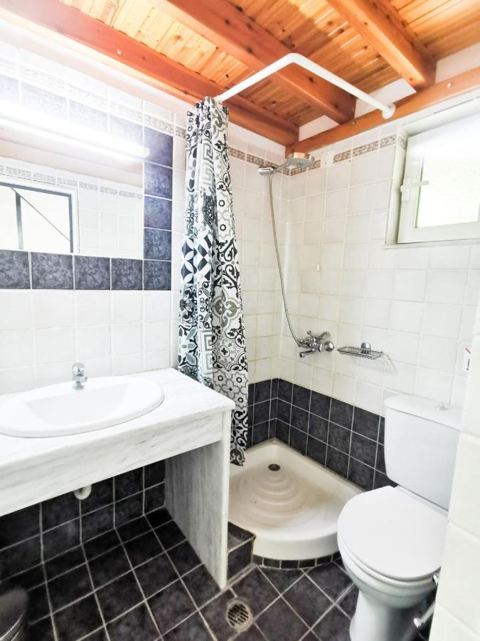 Haris Apartments Koukounaries Ngoại thất bức ảnh
